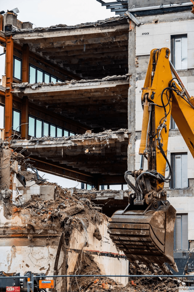 Best Conventional demolition services in UAE