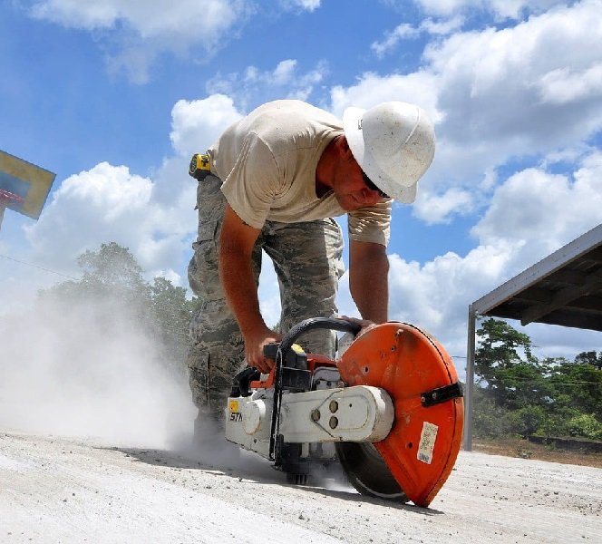 best dry cutting concrete services in UAE