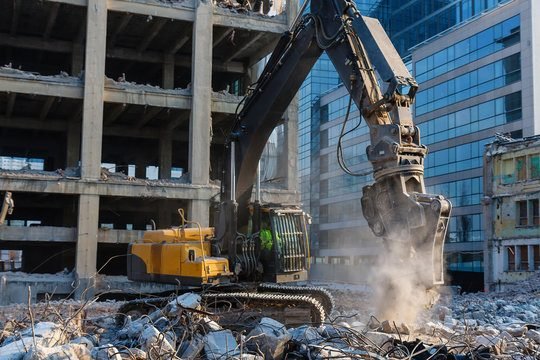 Demolition contractors Dubai